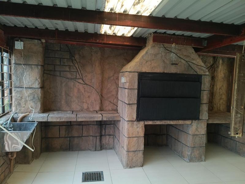 To Let 2 Bedroom Property for Rent in Plattekloof Western Cape